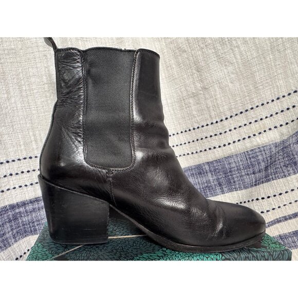 Frye‎ Women's Sabrina Chelsea Italian Made Ankle Boot Sz 7 Country Western Boho - Picture 1 of 16